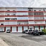 2br A 400m Da Surf E Relax A 50min De Lisboa Apartmán *