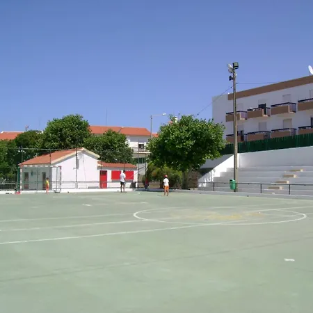 A 400 Metros Da 公寓