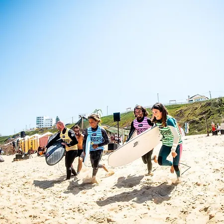 Appartamento Refugio Na Praia De Santa Cruz- A Poucos Passos Da Praia, Surf E Restaurantes