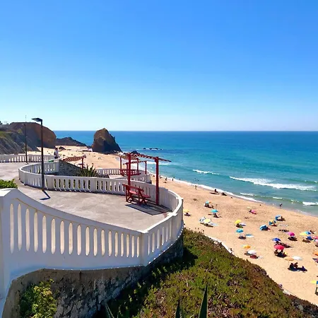 Refugio Na De Santa Cruz- A Poucos Passos Da Praia, Surf E Restaurantes * Santa Cruz (Oeste)