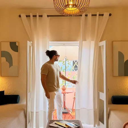 Apartment Refugio Na De Santa Cruz- A Poucos Passos Da Praia, Surf E Restaurantes *