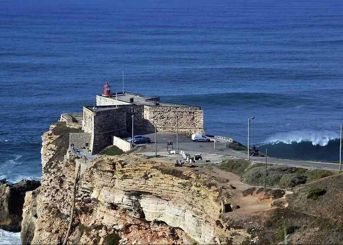 2br A 400m Da Surf E Relax A 50min De Lisboa Санта-Круш